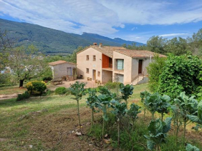 Estudi ideal en una masia